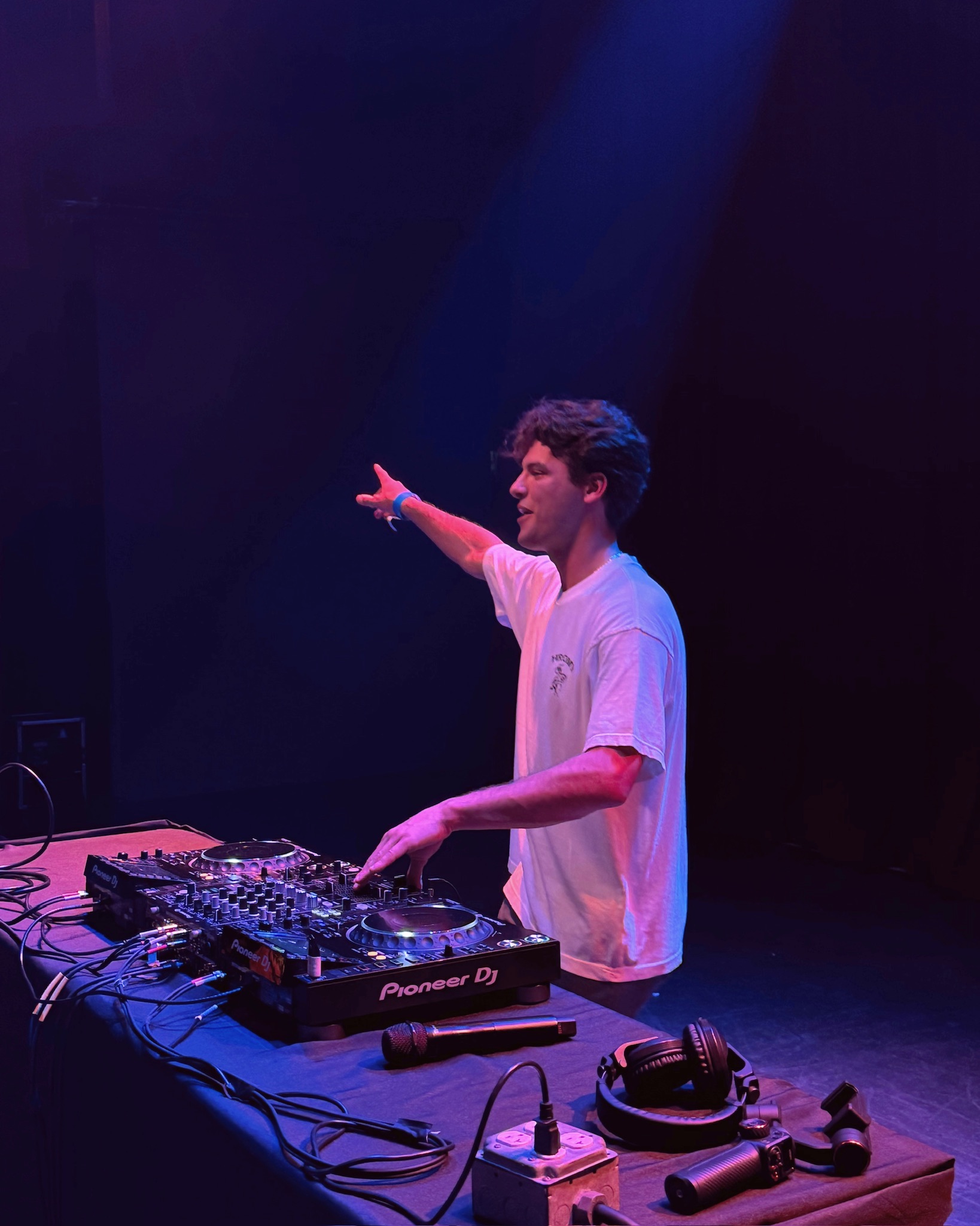 DJ Bray at Pioneer DJ