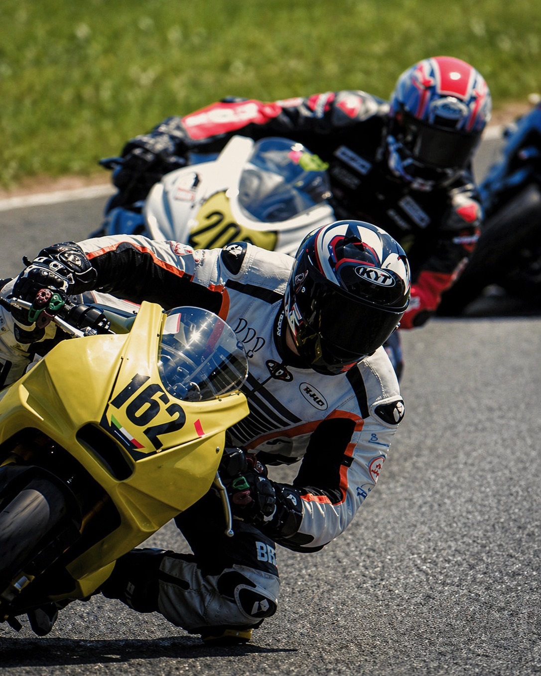 Garage 162 #162 leading the pack