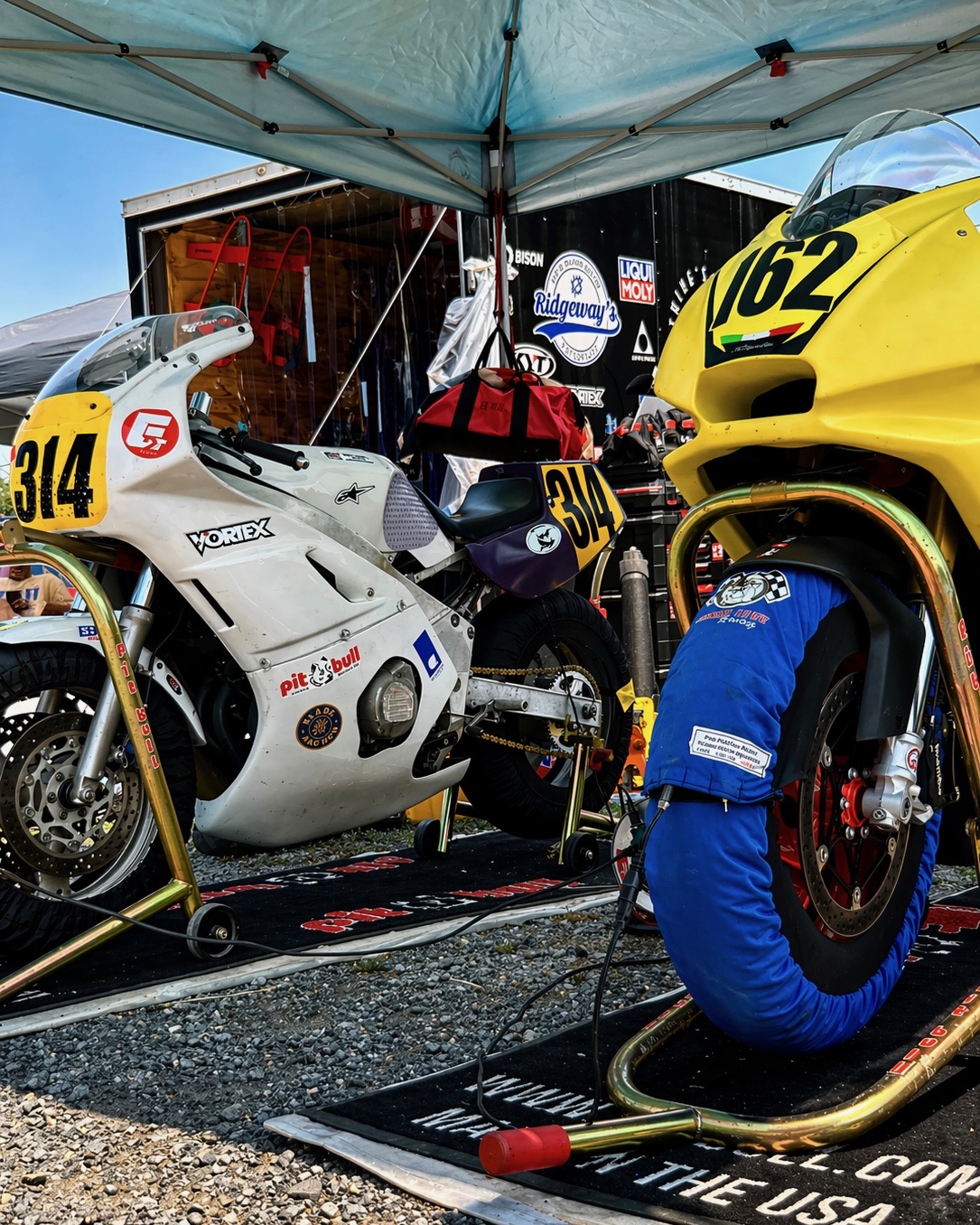 Garage 162 pit lane